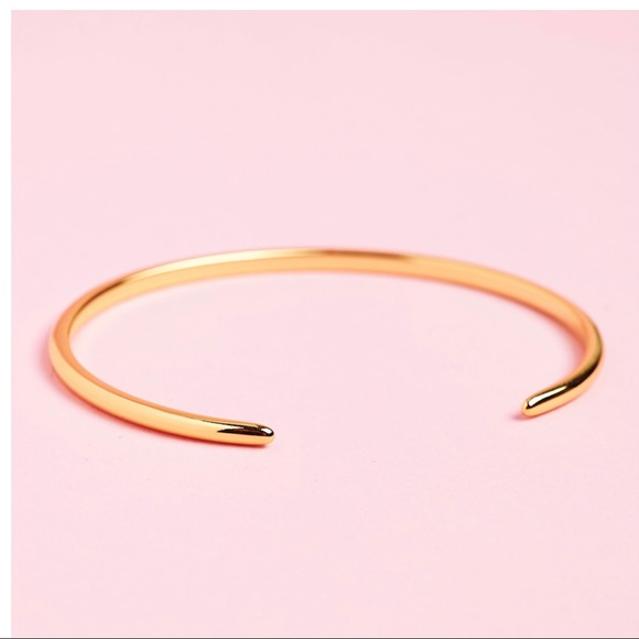 MICHELLE CAMPBELL gold talon bracelet set - Picture 9 of 13